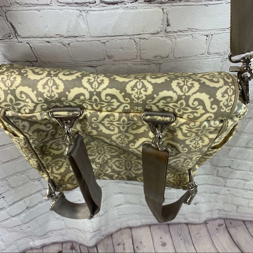 Petunia Pickle Bottom diaper bag/ backpack - Picture 9 of 11